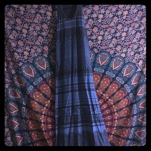 Athleta Small Tribal shelf bra dress with pockets!